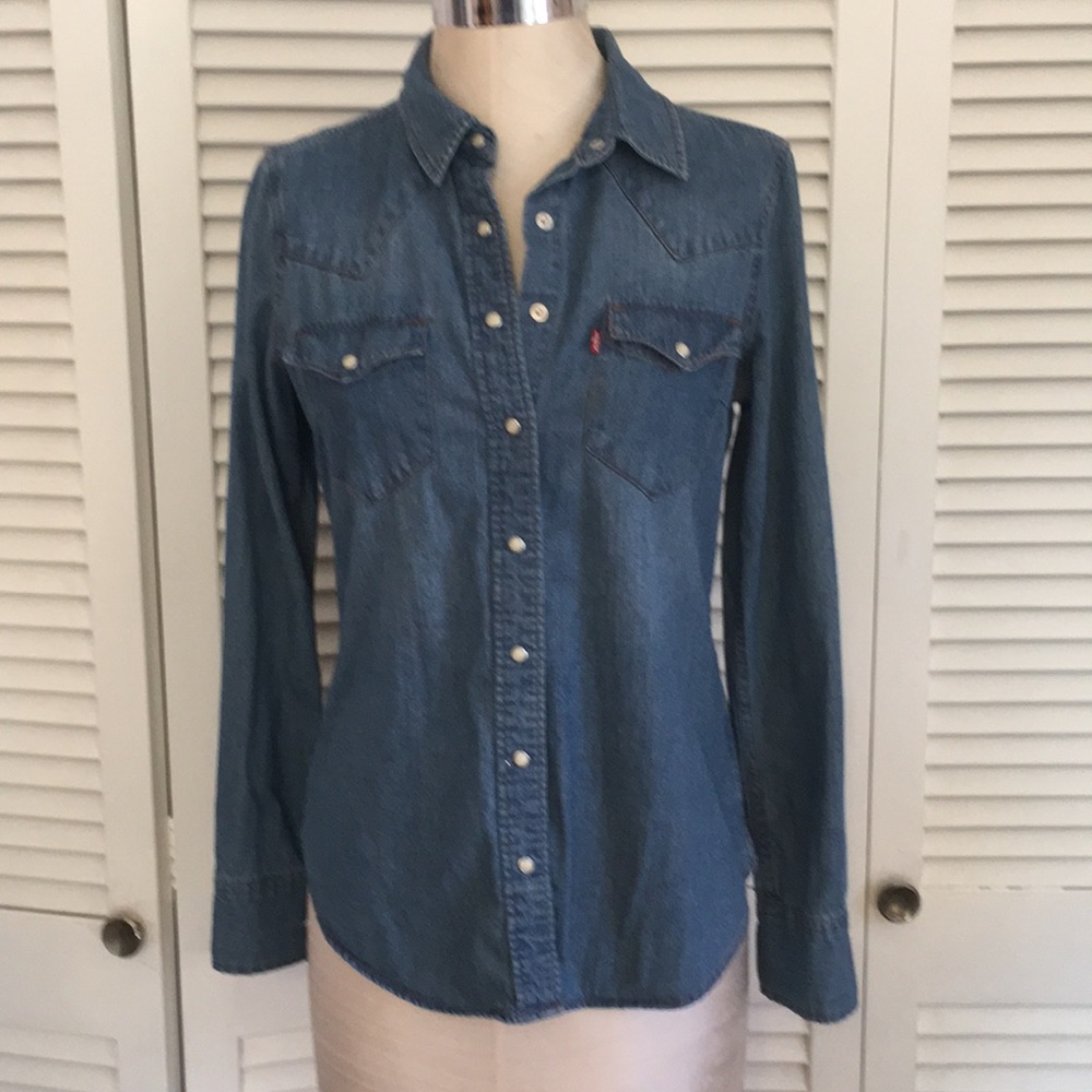 Vintage Levi’s denim western shirt